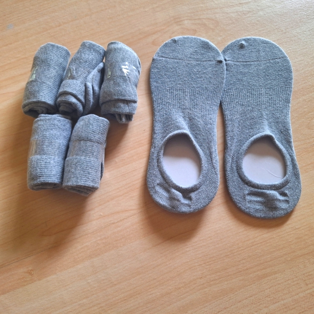 6 pair No-Show socks NEW